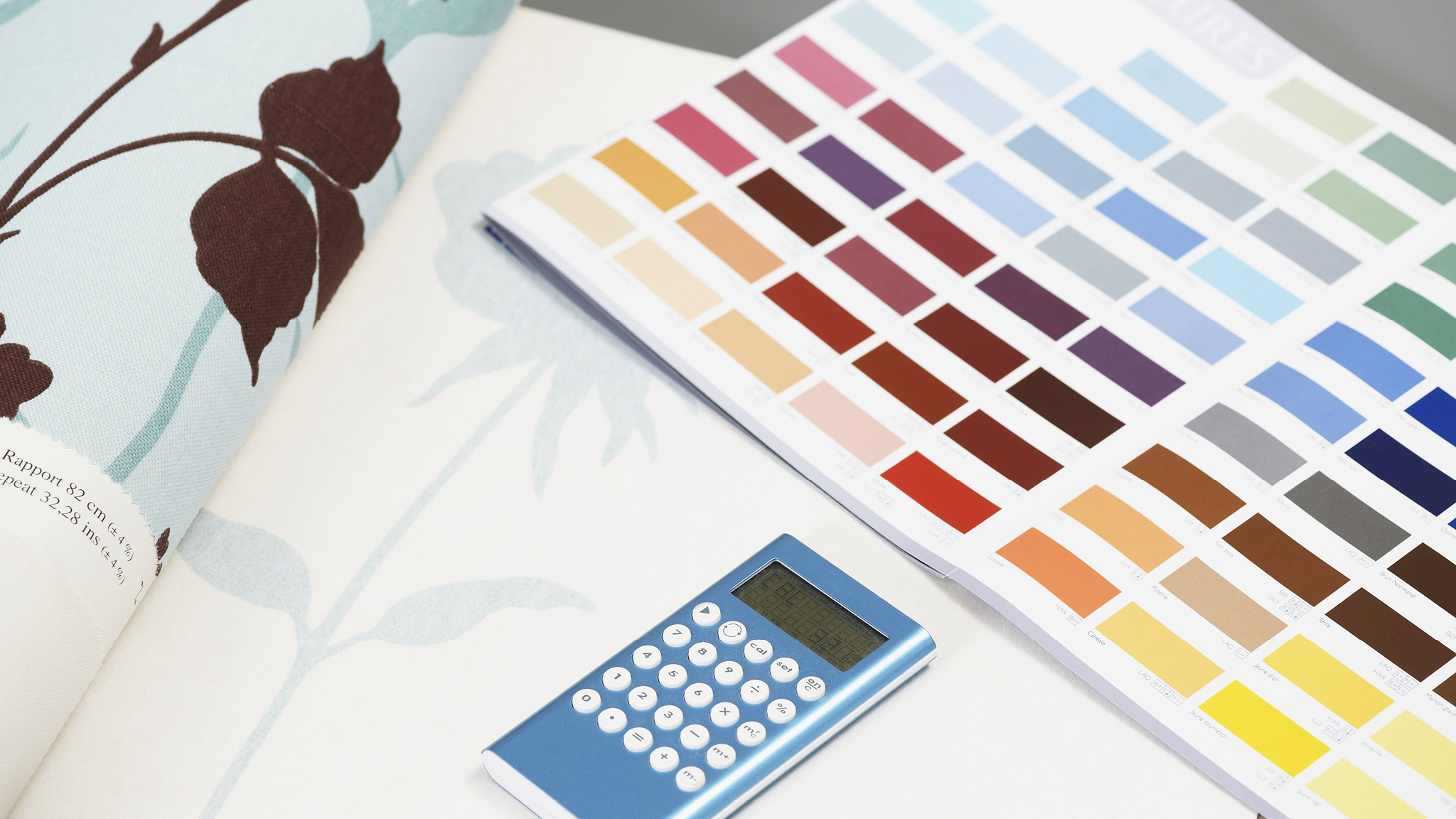 Zjistete, kolik barvy spotrebujete Potřebujete zjistit, kolik barvy spotřebujete? Použijte nástroj na výpočet spotřebované barvy Dulux.